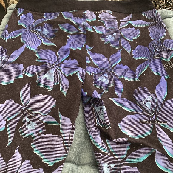 👾Volcom Trunks👾30” - Picture 5 of 5